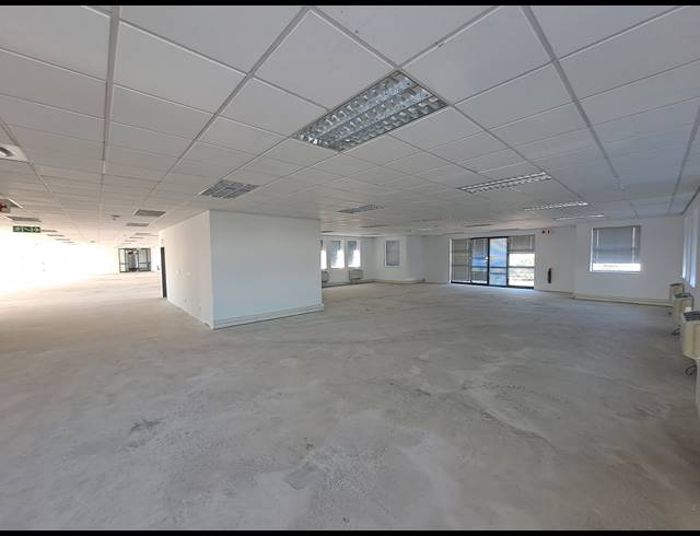 6,300M² OFFICE TO LET IN ILLOVO